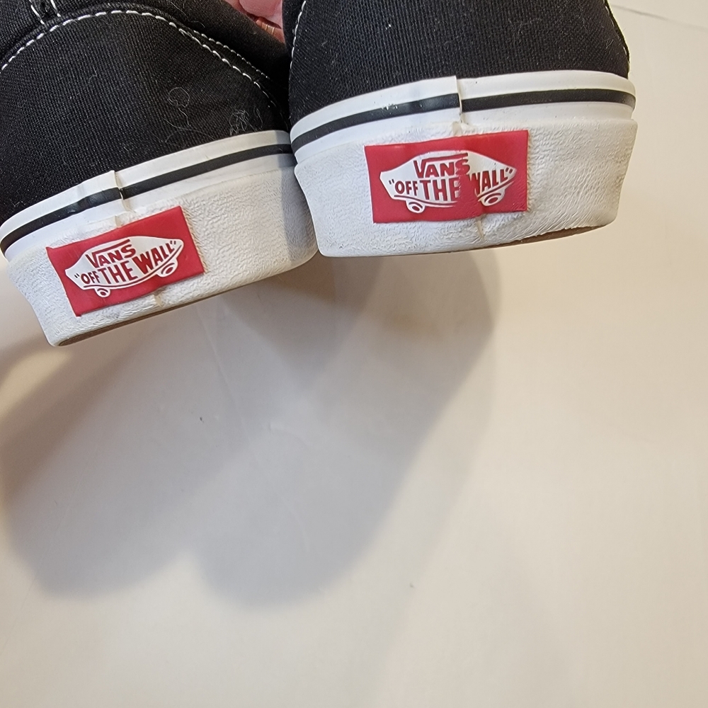 Vans Off The Wall Black & White Slip On Sneaker Size Men's 8 (Women's 9.5) - Picture 6 of 13